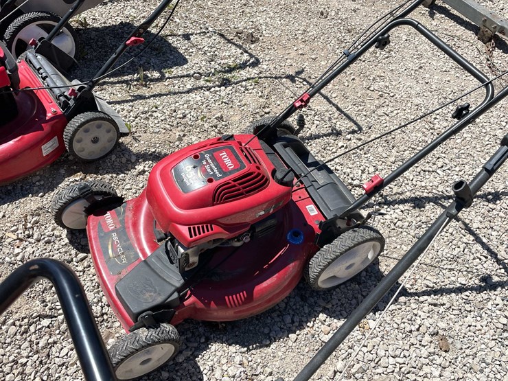 #6988-•-toro-lawn-mower-image-2