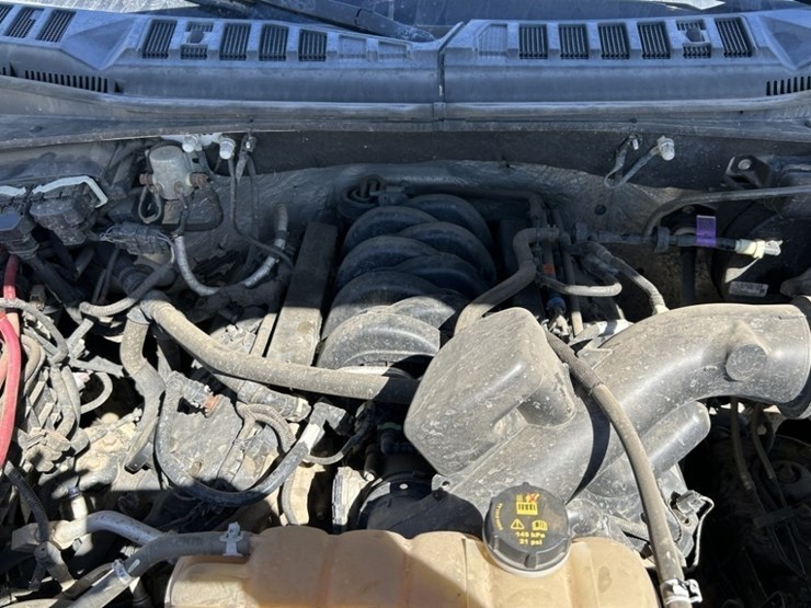 2016-ford-f150-xl-image-45