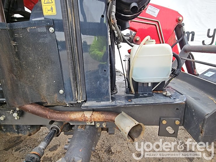 2014-massey-ferguson-1749-image-25