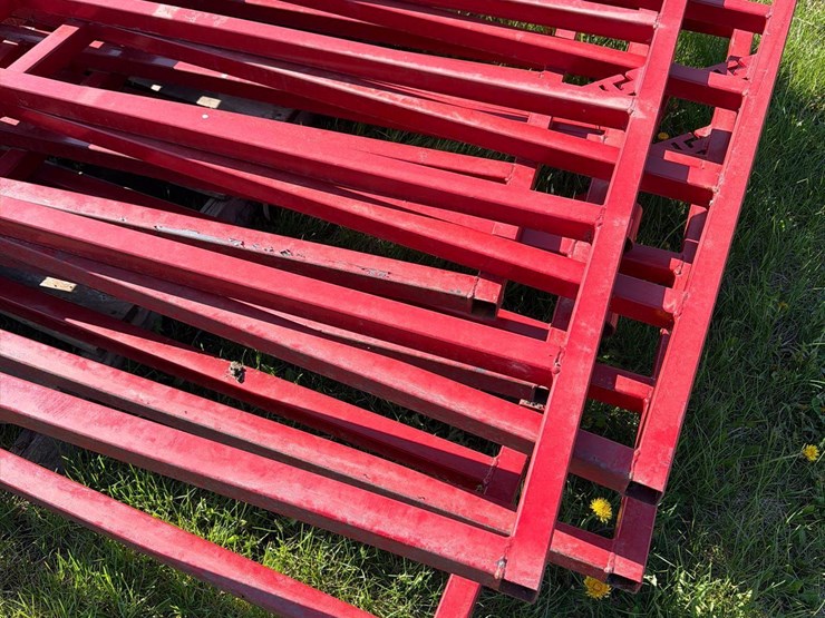 6-8ft-livestock-gates-image-3