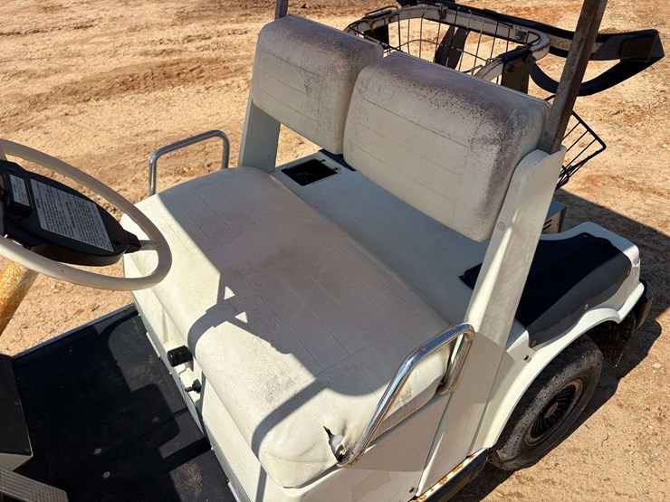 yamaha-2-seater-36v-golf-cart-image-7