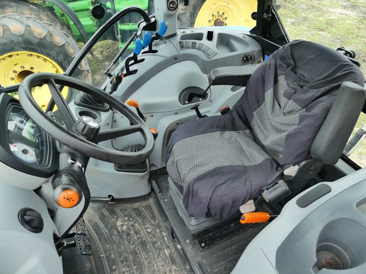 new-holland-t5.110-image-11