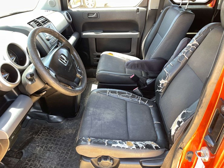 2005-honda-element-image-10