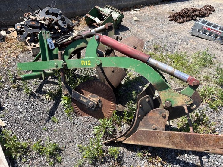 john-deere-2-image-1