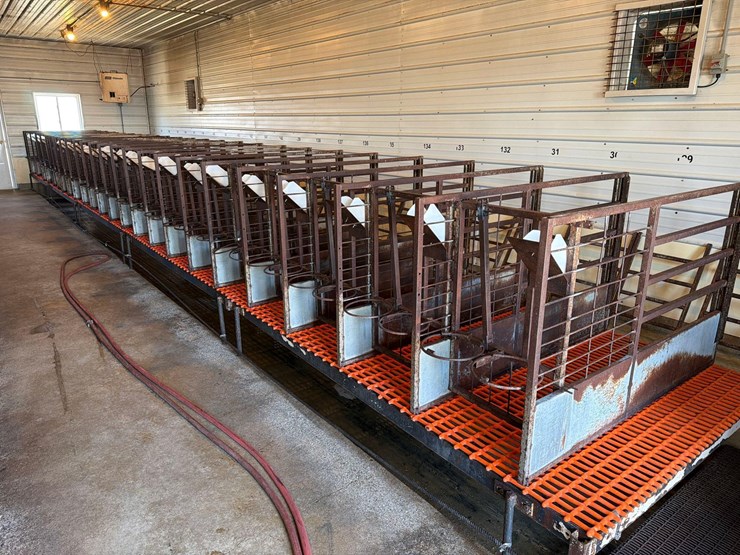 50-metal-calf-crates-image-2