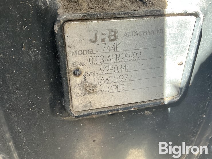 2018-deere-744k-image-18