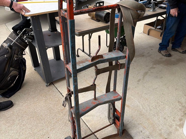two-wheel-dolly-cart-image-1