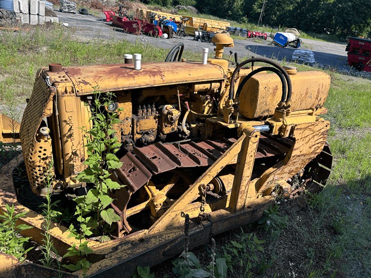 caterpillar-d2-image-3