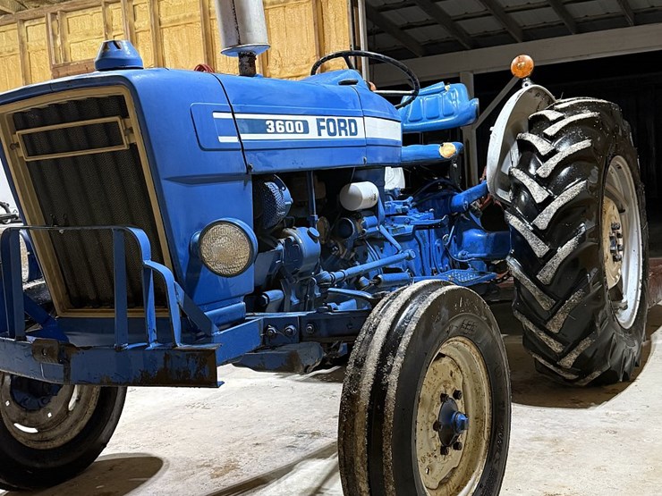 ford-3600-image-2