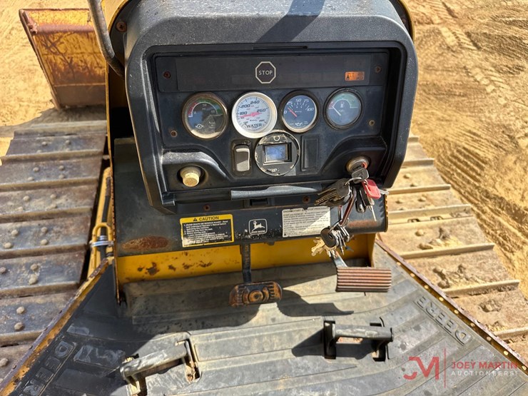 2001-deere-450h-lt-image-22