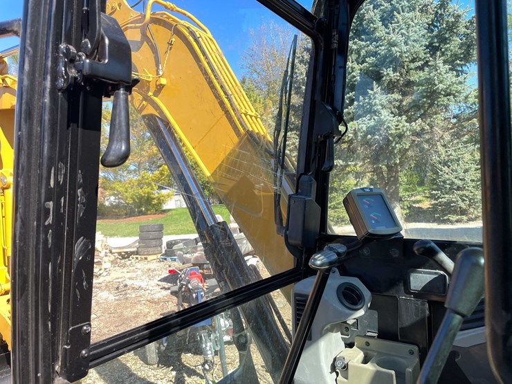 #6930-•-cat-306e2-excavator-image-58
