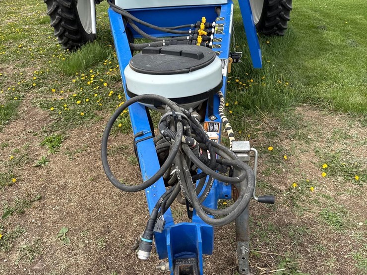new-holland-s1070-image-25