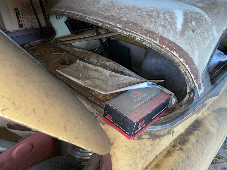 #7080-•-1954-pontiac-star-chief-catalina-style-*must-be-trailered*-(has-mn-title)-image-17