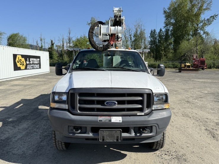 2004-ford-f550-sd-image-8