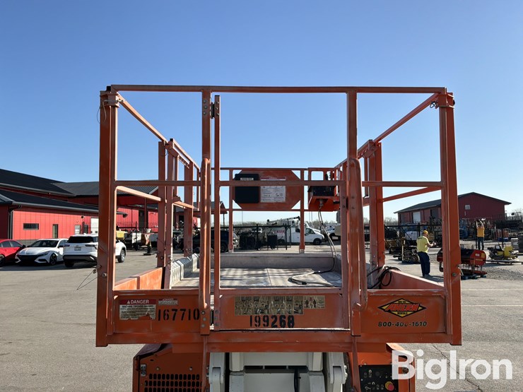 2016-snorkel-s2770rt-image-16