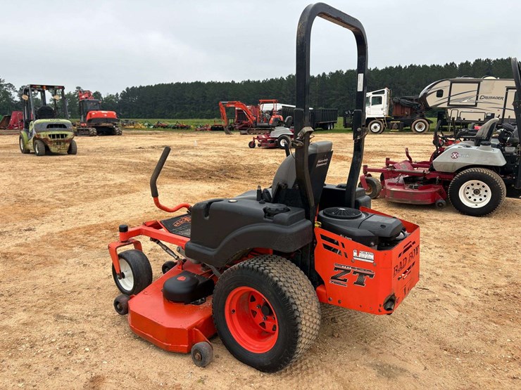 badboy-elite-60"-zero-turn-mower-(676-hours)-image-2