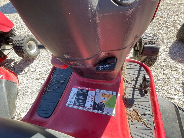 #6948-•-craftsman-t3000-riding-lawn-mower-image-8