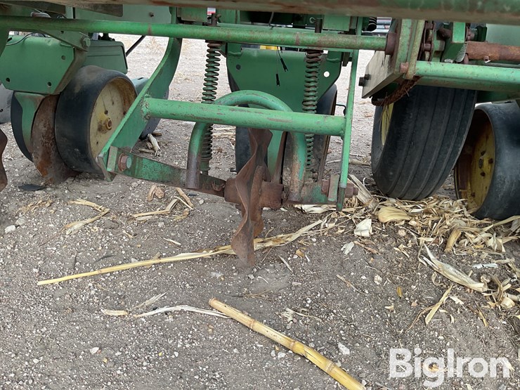 john-deere-7100-image-12