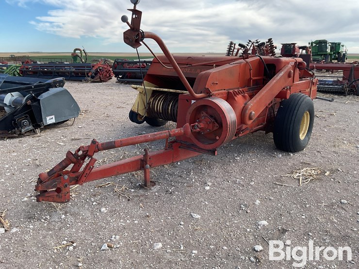 new-holland-285-image-1