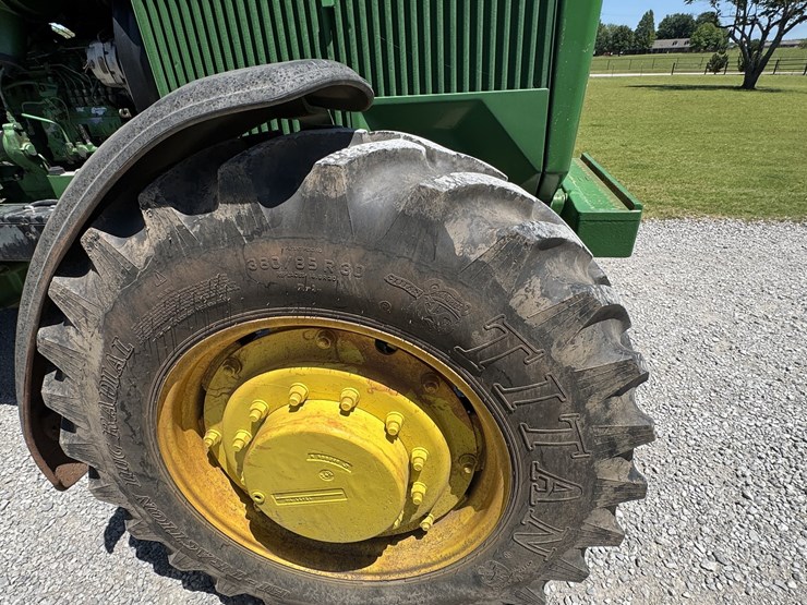 1990-john-deere-4755-image-21