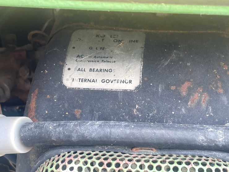 john-deere-110-image-39