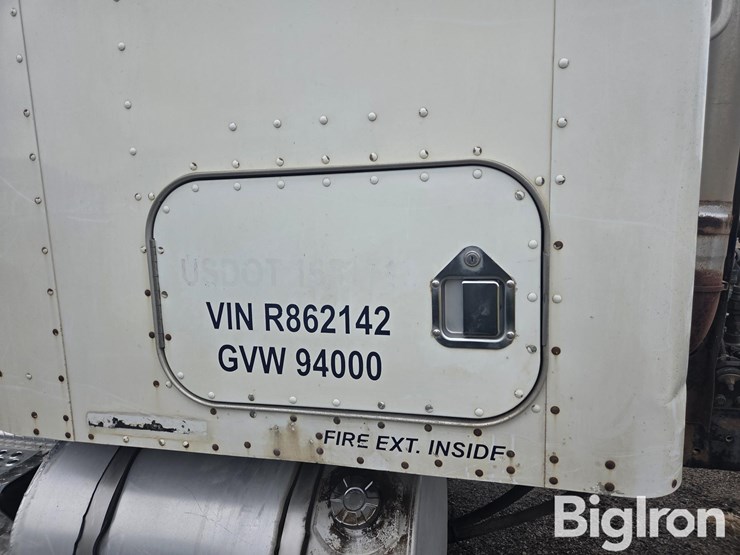 2001-kenworth-t800b-image-13