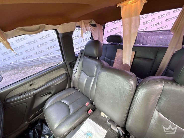 2003-chevrolet-silverado-1500-image-16