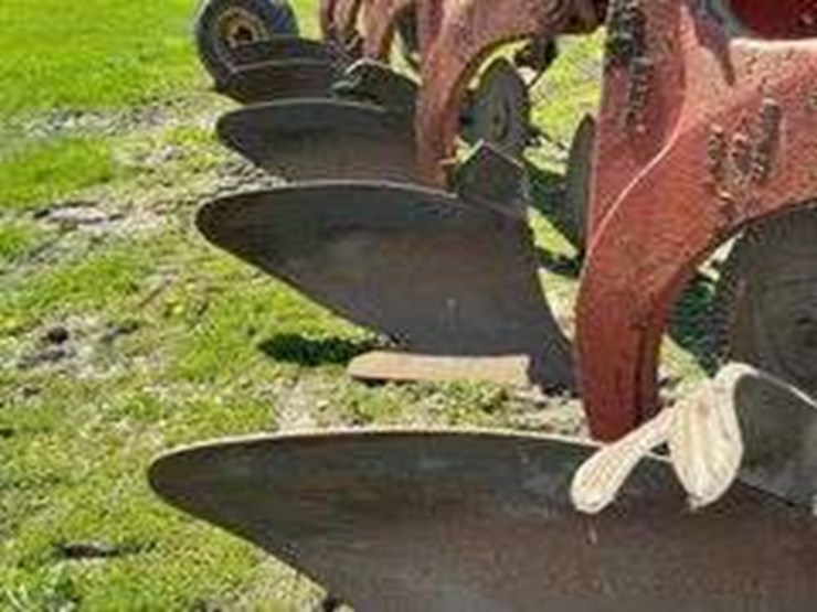 case-ih-720-image-6