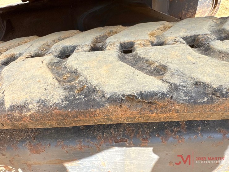 2015-komatsu-pc35mr-3-image-15