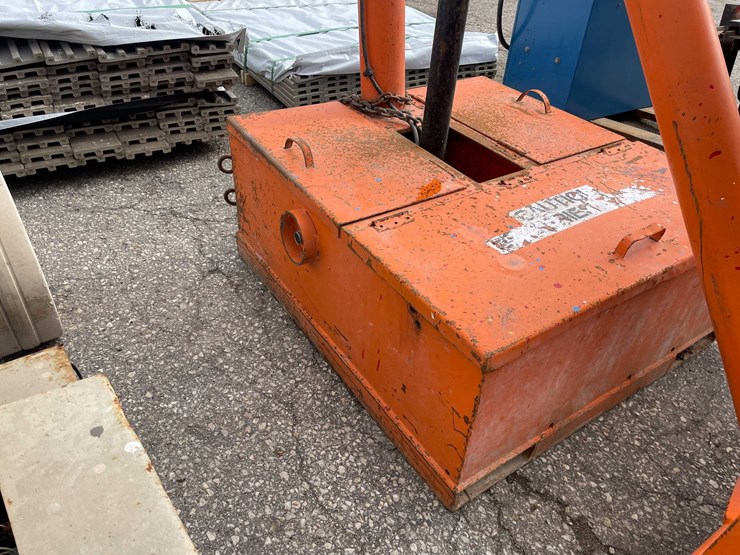 #9000-•-forklift-aerial-lift-bucket-(o7)-image-15
