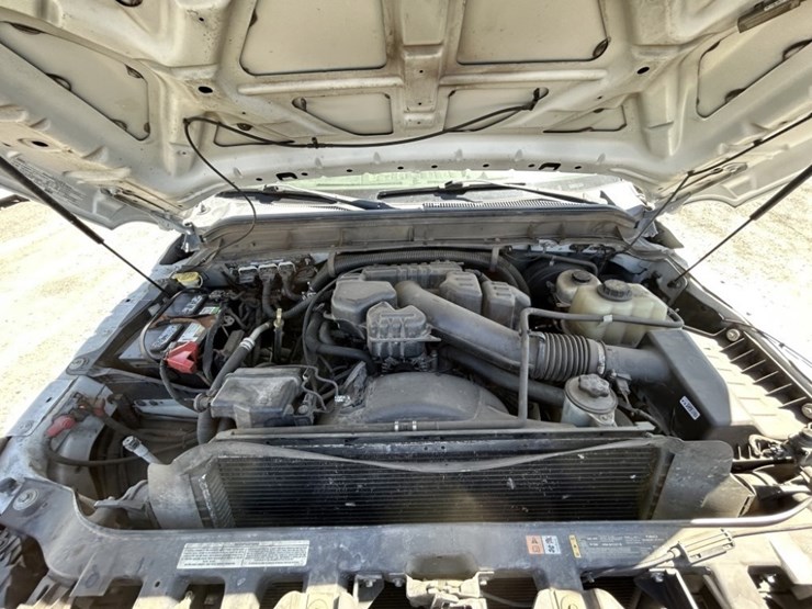 2015-ford-f350-sd-image-40