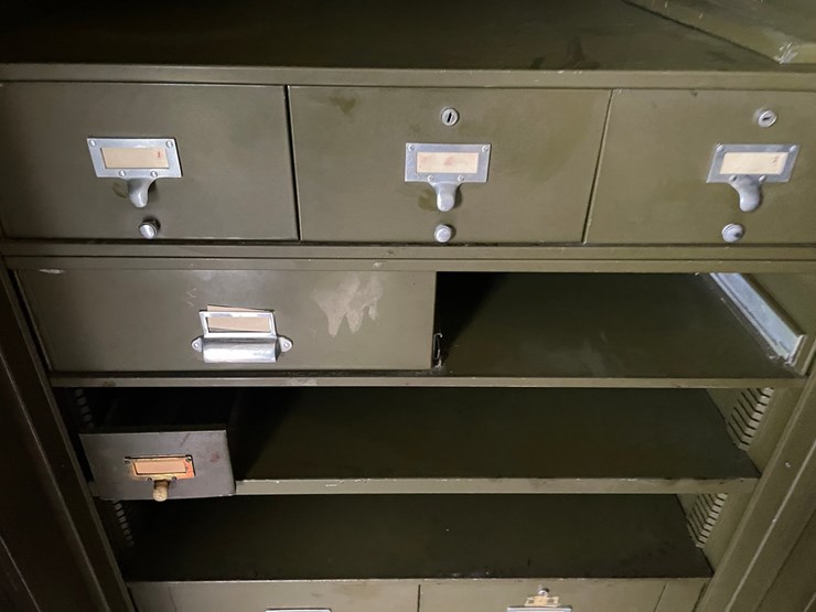 #7083-•-remington-rand-safe-cabinet-image-7