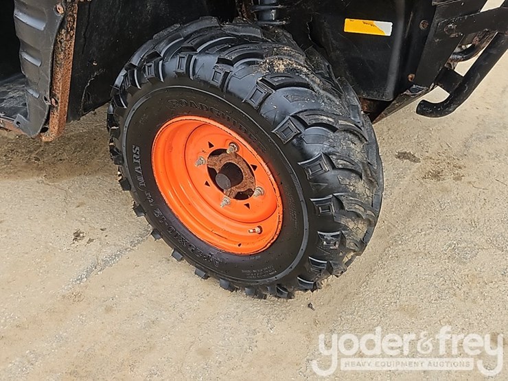 2013-bobcat-3400xl-image-16