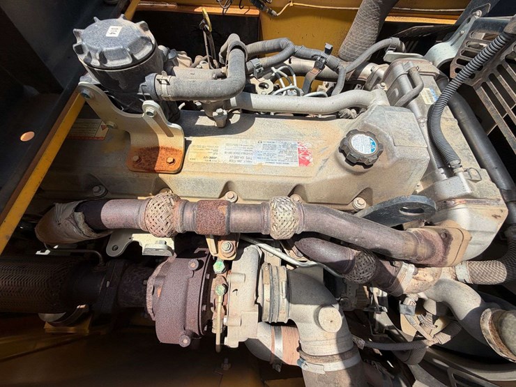 2011-kobelco-sk350-9-image-34