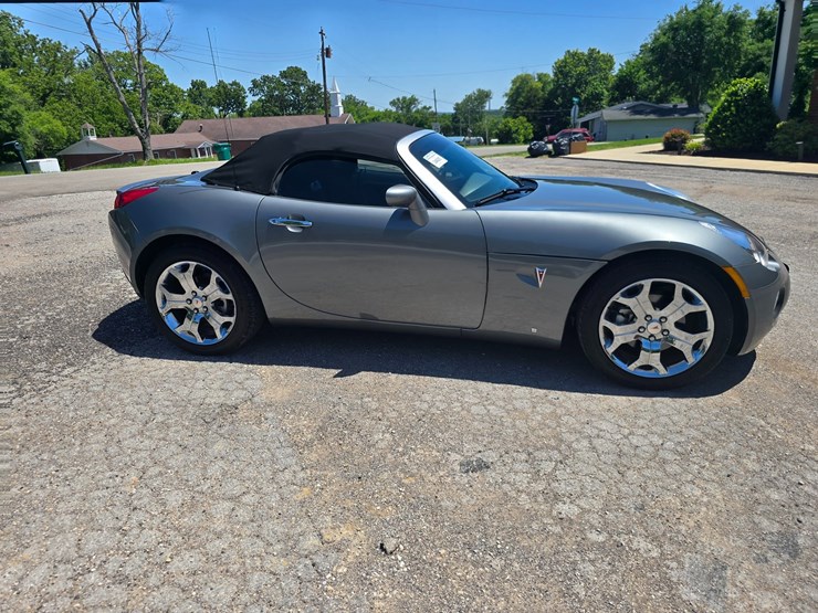 #24025-•-2007-pontiac-solstice-gxp-convertible-image-18