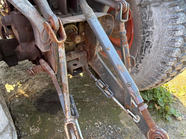 kubota-b7800-image-16