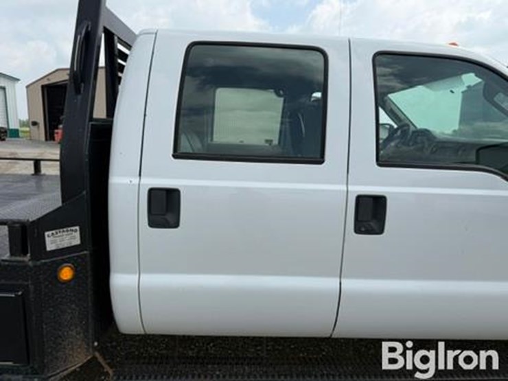 2009-ford-f550-image-19