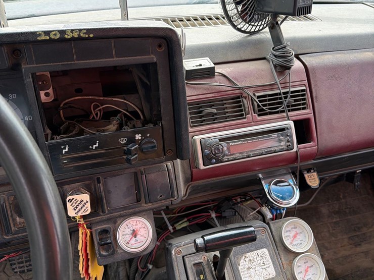1994-gmc-topkick-image-40