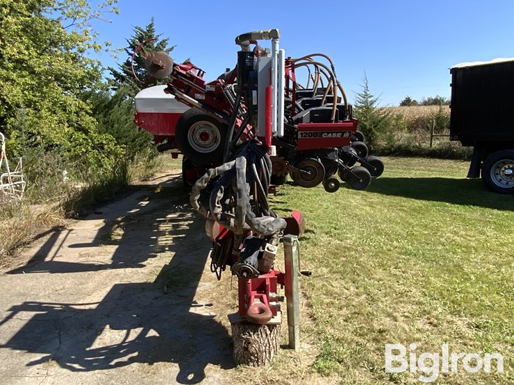 2002-case-ih-1200-image-2