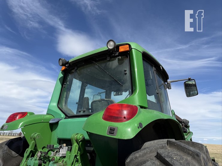 2005-john-deere-7420-image-36