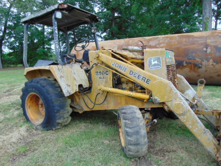 deere-210c-image-11
