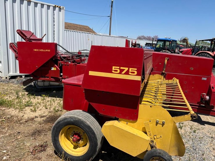 new-holland-575-image-6
