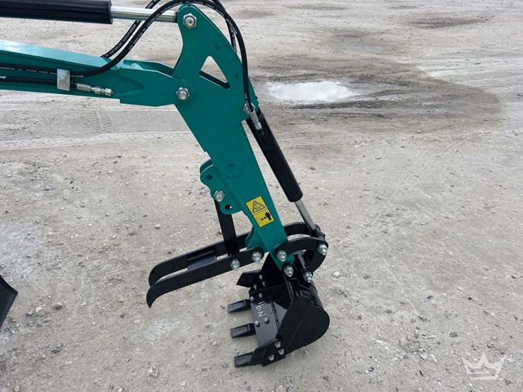 2026-cfg-industrial-mh13rx-mini-excavator-image-14
