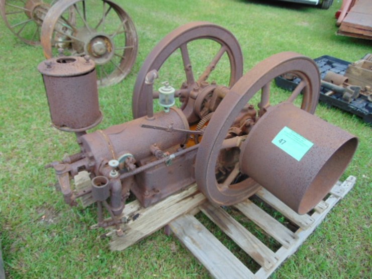 international-harvester-engine-image-1