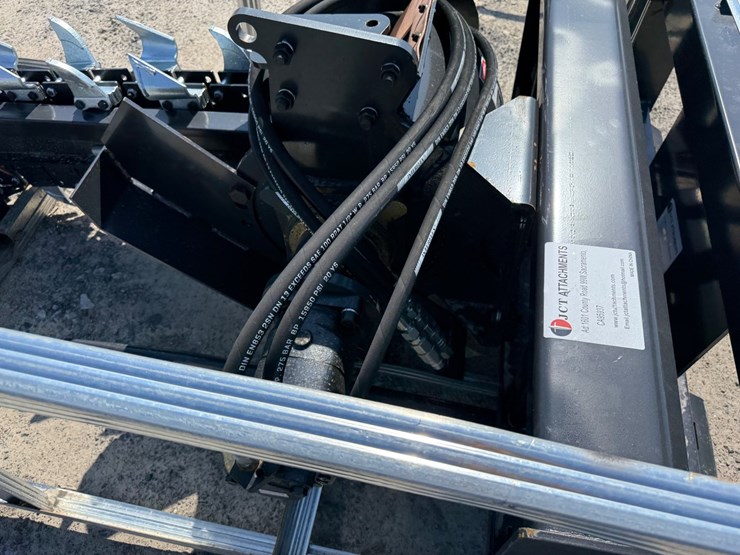 #2042-•-unused-jct-skid-steer-bale-spear-inv#-45746-image-4