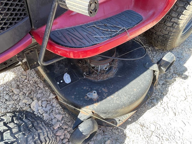 #6948-•-craftsman-t3000-riding-lawn-mower-image-12