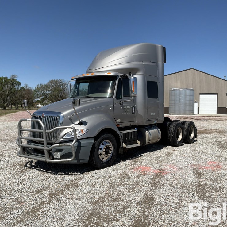 2016 INTERNATIONAL PROSTAR