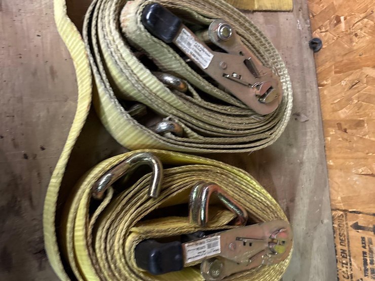 2-ratchet-straps-image-2