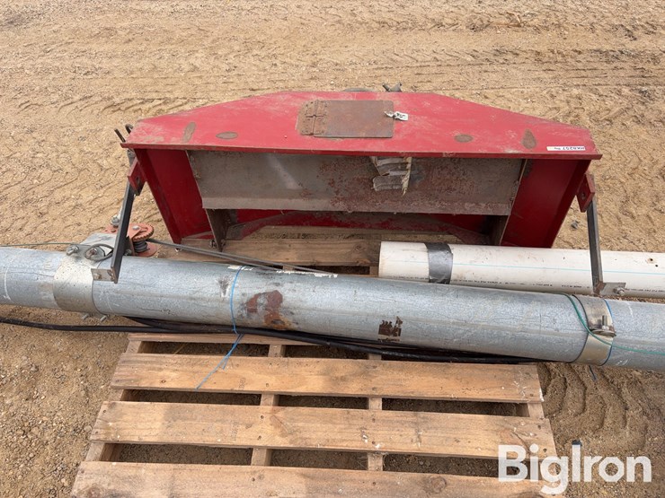 14’-gravity-box-drill-fill-auger-image-11