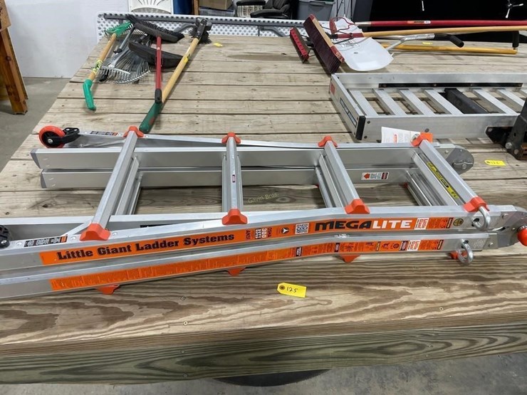 little-giant-ladder-system-image-1